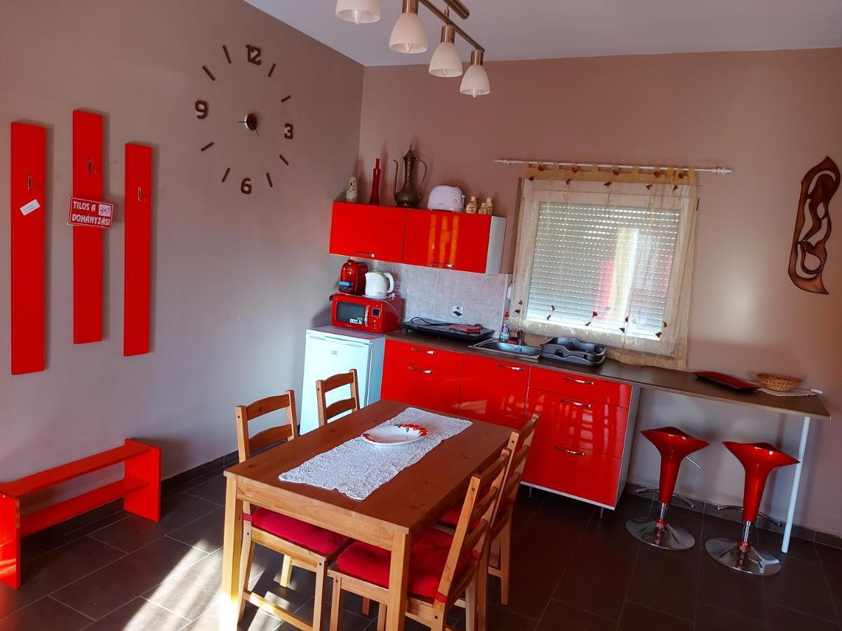 Corner Apartman 5 希欧福克 外观 照片