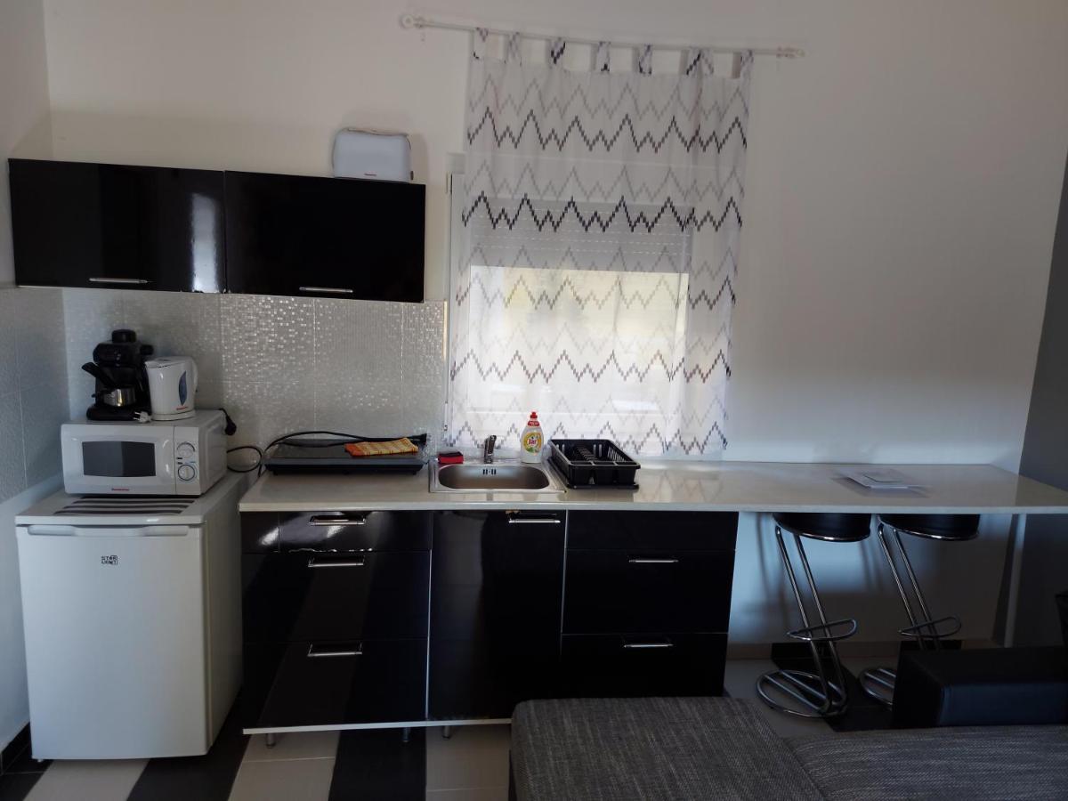 Corner Apartman 5 希欧福克 外观 照片